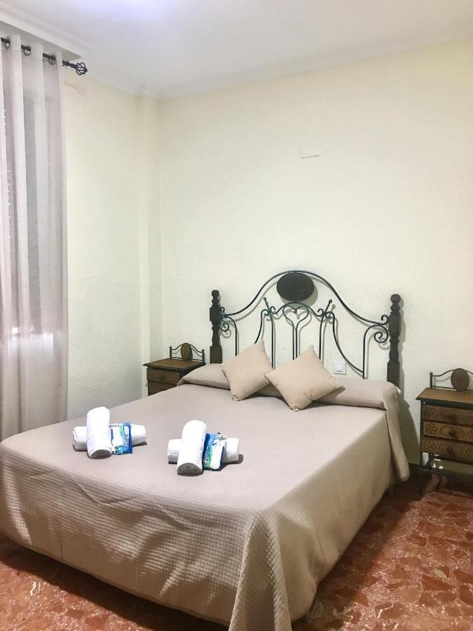 Hostal Miguel Hernandez Munera Exterior foto